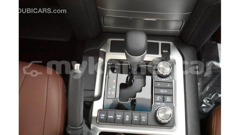 Big with watermark toyota land cruiser kampot province import dubai 2610