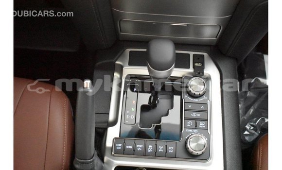 Acheter Import Voiture Toyota Land Cruiser Autre à Import - Dubai, Kampot Province Acheter Import Voiture Toyota Land Cruiser Autre à Import - Dubai, Kampot Province