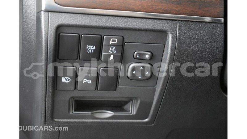 Big with watermark toyota land cruiser kampot province import dubai 2610