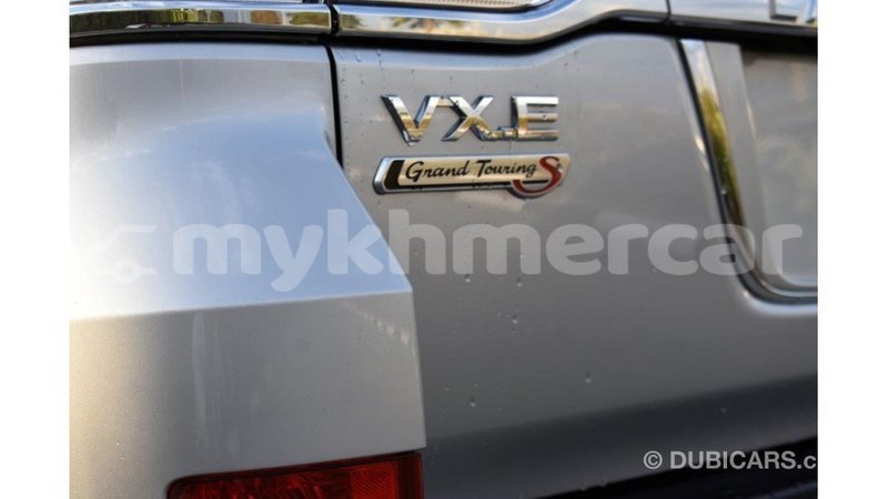 Big with watermark toyota land cruiser kampot province import dubai 2610