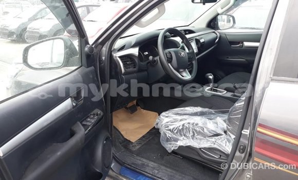 Acheter Import Voiture Toyota Hilux Autre à Import - Dubai, Kampot Province Acheter Import Voiture Toyota Hilux Autre à Import - Dubai, Kampot Province