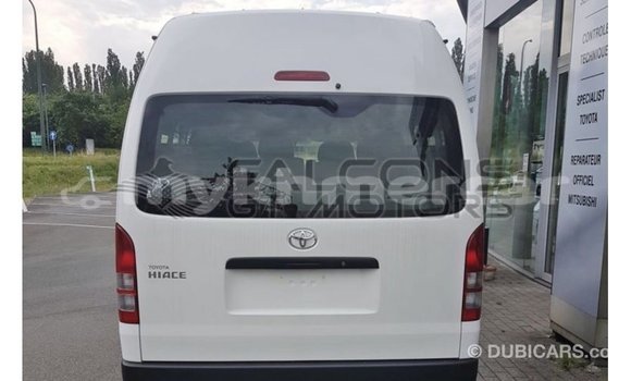 Buy Import Toyota Hiace White Car in Import - Dubai in Kampot Province Buy Import Toyota Hiace White Car in Import - Dubai in Kampot Province