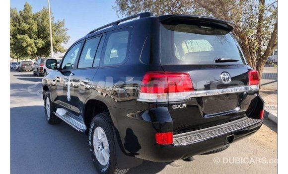 Buy Import Toyota Land Cruiser Black Car in Import - Dubai in Kampot Province Buy Import Toyota Land Cruiser Black Car in Import - Dubai in Kampot Province