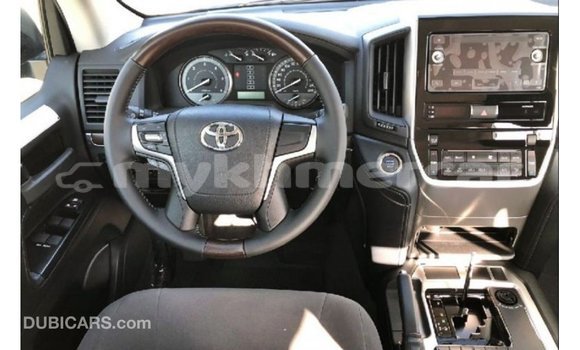 Buy Import Toyota Land Cruiser Black Car in Import - Dubai in Kampot Province Buy Import Toyota Land Cruiser Black Car in Import - Dubai in Kampot Province