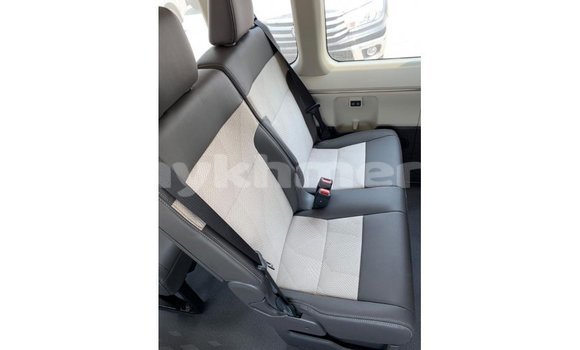 Buy Import Toyota Hiace White Car in Import - Dubai in Kampot Province Buy Import Toyota Hiace White Car in Import - Dubai in Kampot Province