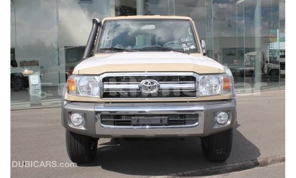 ទិញ នាំចូល Toyota Land Cruiser Beige ឡាន} ក្នុង Import - Dubai ក្នុង Kampot Province ទិញ នាំចូល Toyota Land Cruiser Beige ឡាន} ក្នុង Import - Dubai ក្នុង Kampot Province