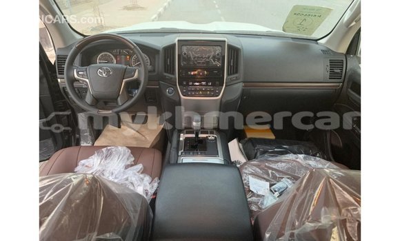 Buy Import Toyota Land Cruiser Black Car in Import - Dubai in Kampot Province Buy Import Toyota Land Cruiser Black Car in Import - Dubai in Kampot Province