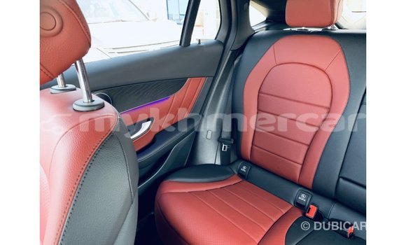 Acheter Import Voiture Mercedes-Benz GLC Noir à Import - Dubai, Kampot Province Acheter Import Voiture Mercedes-Benz GLC Noir à Import - Dubai, Kampot Province