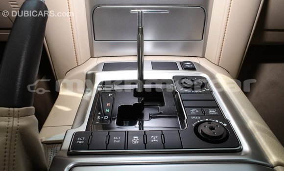 Acheter Import Voiture Toyota Land Cruiser Noir à Import - Dubai, Kampot Province Acheter Import Voiture Toyota Land Cruiser Noir à Import - Dubai, Kampot Province