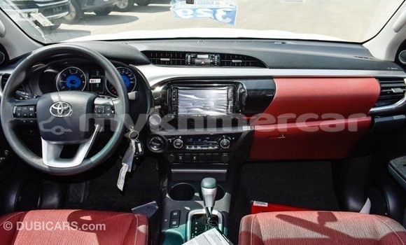Acheter Import Voiture Toyota Hilux Autre à Import - Dubai, Kampot Province Acheter Import Voiture Toyota Hilux Autre à Import - Dubai, Kampot Province
