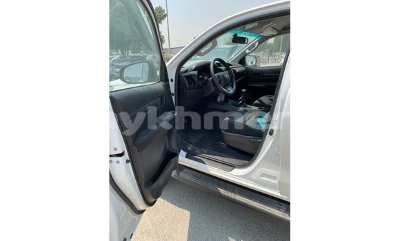 Buy Import Toyota Hilux White Car in Import - Dubai in Kampot Province Buy Import Toyota Hilux White Car in Import - Dubai in Kampot Province