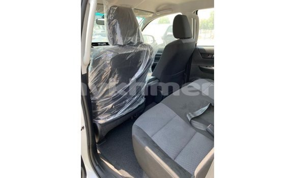 Buy Import Toyota Hilux White Car in Import - Dubai in Kampot Province Buy Import Toyota Hilux White Car in Import - Dubai in Kampot Province