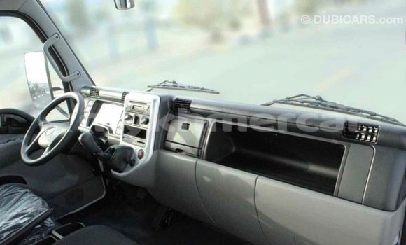 Acheter Import Voiture Mitsubishi i Blanc à Import - Dubai, Kampot Province Acheter Import Voiture Mitsubishi i Blanc à Import - Dubai, Kampot Province