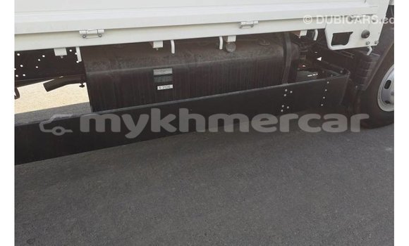 Acheter Import Voiture Mitsubishi i Blanc à Import - Dubai, Kampot Province Acheter Import Voiture Mitsubishi i Blanc à Import - Dubai, Kampot Province