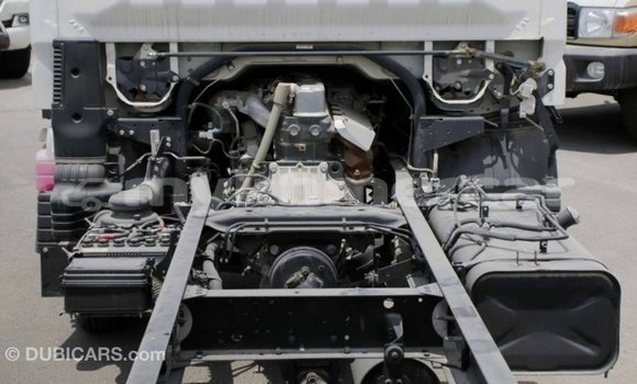 Buy Import Mitsubishi L400 White Truck in Import - Dubai in Kampot Province Buy Import Mitsubishi L400 White Truck in Import - Dubai in Kampot Province