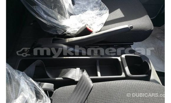 Buy Import Mitsubishi L400 White Truck in Import - Dubai in Kampot Province Buy Import Mitsubishi L400 White Truck in Import - Dubai in Kampot Province