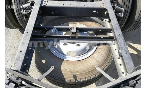 Buy Import Mitsubishi L400 White Truck in Import - Dubai in Kampot Province Buy Import Mitsubishi L400 White Truck in Import - Dubai in Kampot Province