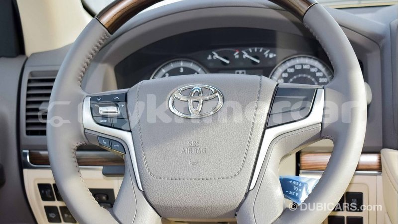 Big with watermark toyota land cruiser kampot province import dubai 2668