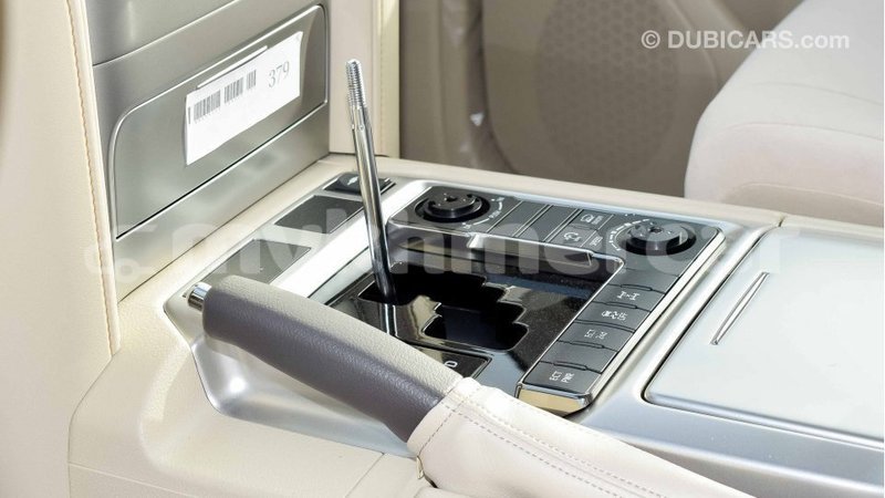 Big with watermark toyota land cruiser kampot province import dubai 2668