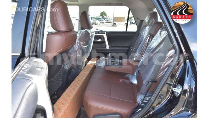 Big with watermark toyota hiace kampot province import dubai 2679