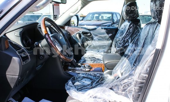 Buy Import Infiniti Q White Car in Import - Dubai in Kampot Province Buy Import Infiniti Q White Car in Import - Dubai in Kampot Province