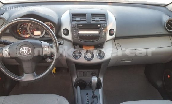 Acheter Import Utilitaire Toyota HiAce Autre à Import - Dubai, Kampot Province Acheter Import Utilitaire Toyota HiAce Autre à Import - Dubai, Kampot Province