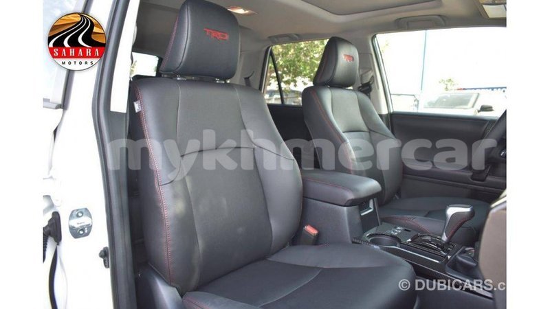 Big with watermark toyota hiace kampot province import dubai 2699