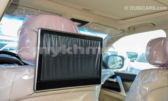 Acheter Import Voiture Toyota Land Cruiser Noir à Import - Dubai, Kampot Province Acheter Import Voiture Toyota Land Cruiser Noir à Import - Dubai, Kampot Province