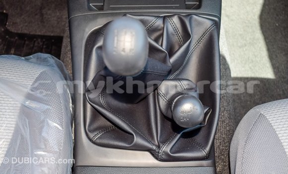 Acheter Import Voiture Mitsubishi L200 Blanc à Import - Dubai, Kampot Province Acheter Import Voiture Mitsubishi L200 Blanc à Import - Dubai, Kampot Province