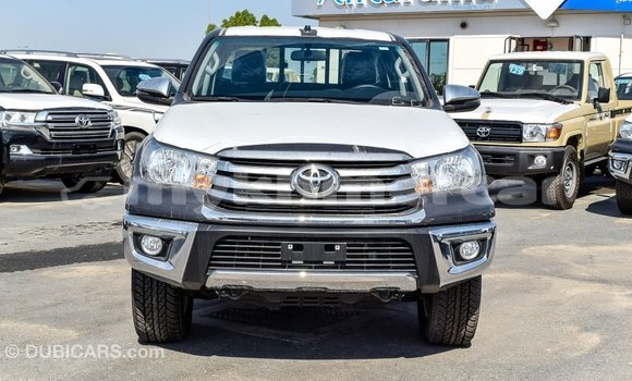 Acheter Import Voiture Toyota Hilux Autre à Import - Dubai, Kampot Province Acheter Import Voiture Toyota Hilux Autre à Import - Dubai, Kampot Province
