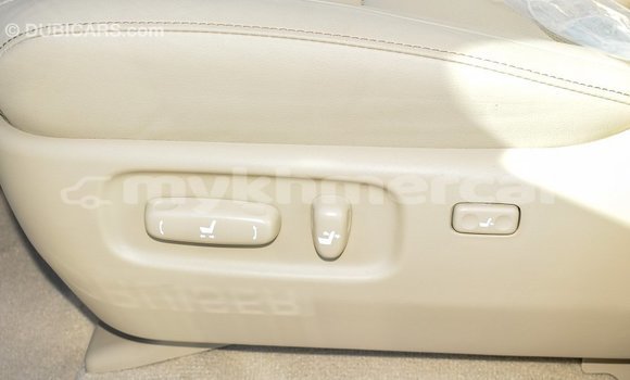 Acheter Import Voiture Toyota Land Cruiser Noir à Import - Dubai, Kampot Province Acheter Import Voiture Toyota Land Cruiser Noir à Import - Dubai, Kampot Province