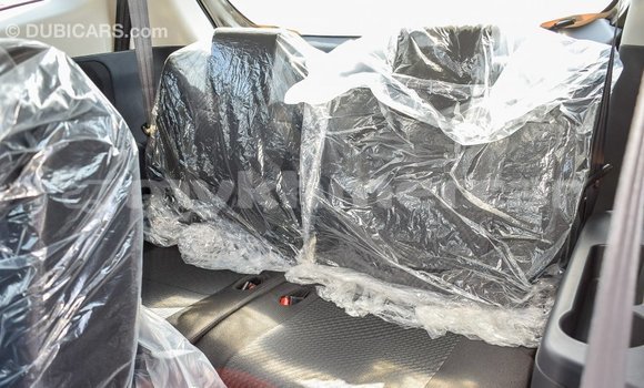 Acheter Import Voiture Toyota Rush Marron à Import - Dubai, Kampot Province Acheter Import Voiture Toyota Rush Marron à Import - Dubai, Kampot Province