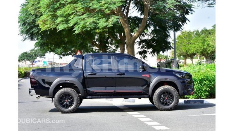 Big with watermark toyota hilux kampot province import dubai 2724