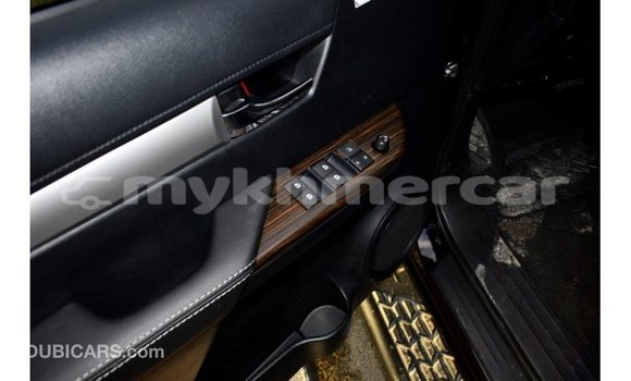 Acheter Import Voiture Toyota Hilux Noir à Import - Dubai, Kampot Province Acheter Import Voiture Toyota Hilux Noir à Import - Dubai, Kampot Province