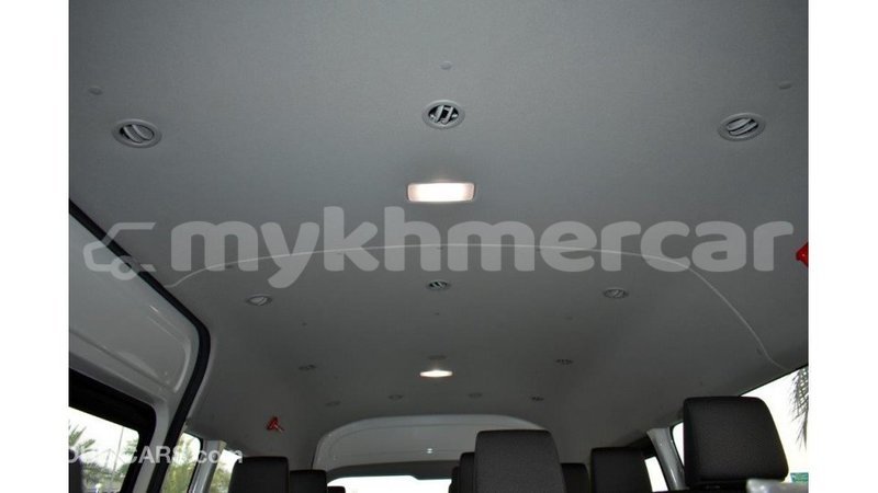 Big with watermark toyota hiace kampot province import dubai 2727