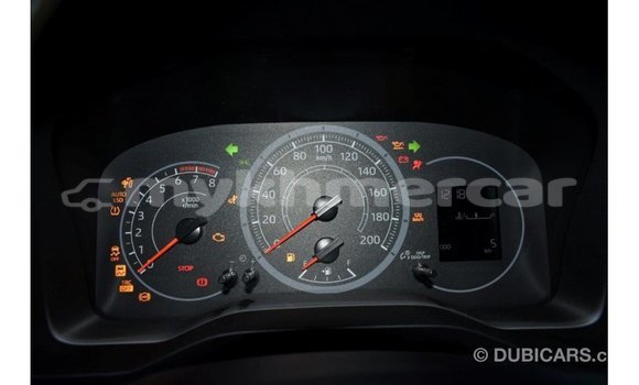 Acheter Import Voiture Toyota Hiace Blanc à Import - Dubai, Kampot Province Acheter Import Voiture Toyota Hiace Blanc à Import - Dubai, Kampot Province