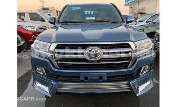 ទិញ នាំចូល Toyota Land Cruiser Blue ឡាន} ក្នុង Import - Dubai ក្នុង Kampot Province ទិញ នាំចូល Toyota Land Cruiser Blue ឡាន} ក្នុង Import - Dubai ក្នុង Kampot Province
