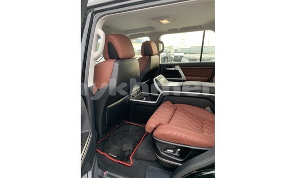 Buy Import Toyota Land Cruiser Black Car in Import - Dubai in Kampot Province Buy Import Toyota Land Cruiser Black Car in Import - Dubai in Kampot Province