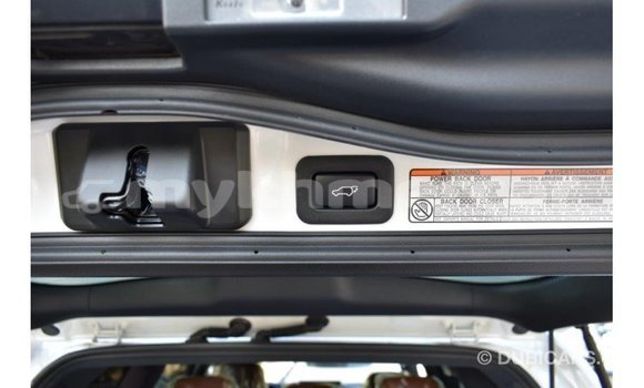 Acheter Import Voiture Lexus LX Blanc à Import - Dubai, Kampot Province Acheter Import Voiture Lexus LX Blanc à Import - Dubai, Kampot Province