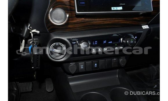 Acheter Import Voiture Toyota Hilux Autre à Import - Dubai, Kampot Province Acheter Import Voiture Toyota Hilux Autre à Import - Dubai, Kampot Province