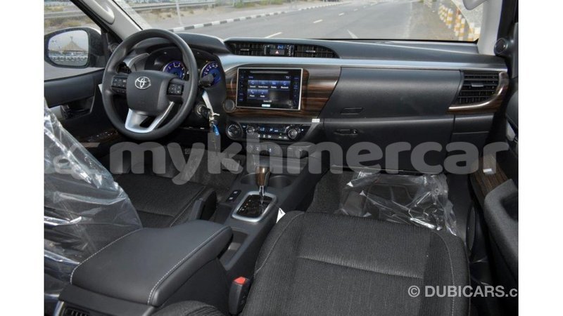 Big with watermark toyota hilux kampot province import dubai 2751