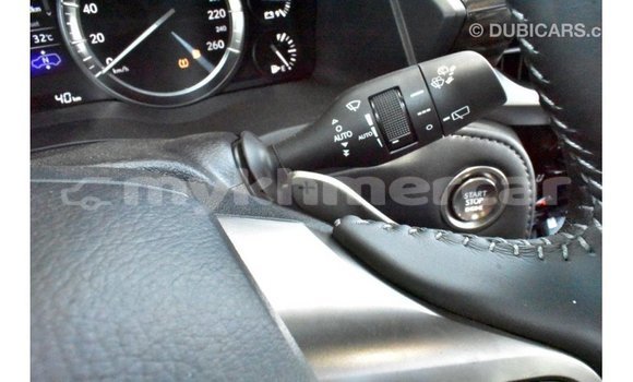 Acheter Import Voiture Lexus LX Noir à Import - Dubai, Kampot Province Acheter Import Voiture Lexus LX Noir à Import - Dubai, Kampot Province