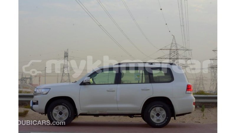 Big with watermark toyota land cruiser kampot province import dubai 2761