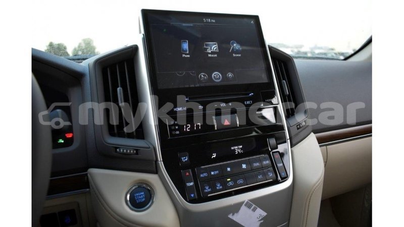 Big with watermark toyota land cruiser kampot province import dubai 2761