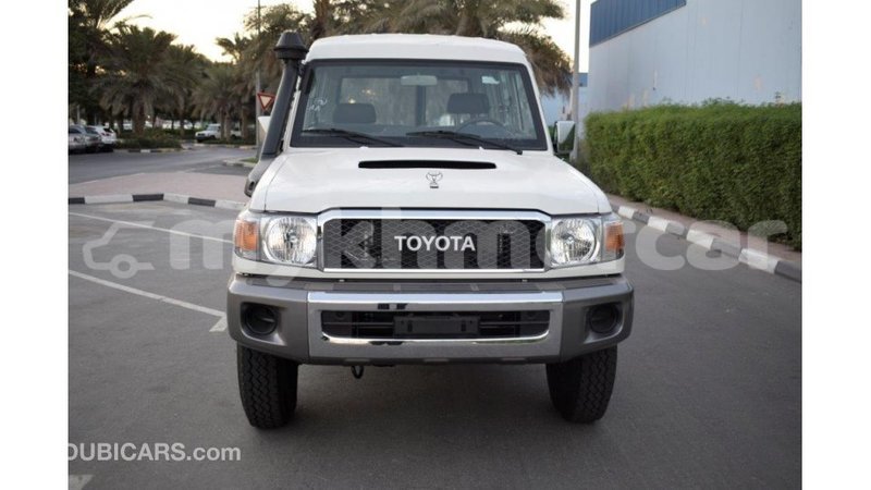 Big with watermark toyota land cruiser kampot province import dubai 2762