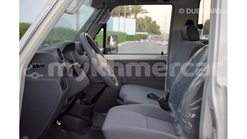 Big with watermark toyota land cruiser kampot province import dubai 2762