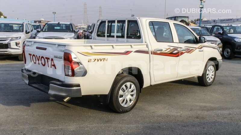 Big with watermark toyota hilux kampot province import dubai 2767