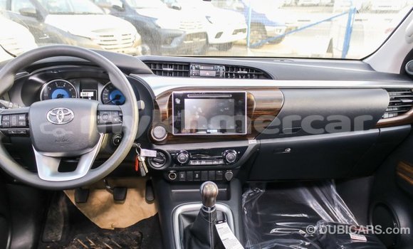 Acheter Import Voiture Toyota Hilux Autre à Import - Dubai, Kampot Province Acheter Import Voiture Toyota Hilux Autre à Import - Dubai, Kampot Province