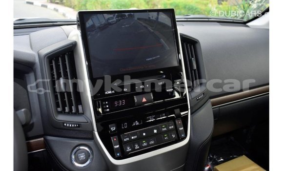 Acheter Import Voiture Toyota Land Cruiser Noir à Import - Dubai, Kampot Province Acheter Import Voiture Toyota Land Cruiser Noir à Import - Dubai, Kampot Province