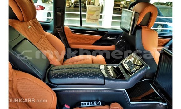 Acheter Import Voiture Lexus LX Noir à Import - Dubai, Kampot Province Acheter Import Voiture Lexus LX Noir à Import - Dubai, Kampot Province